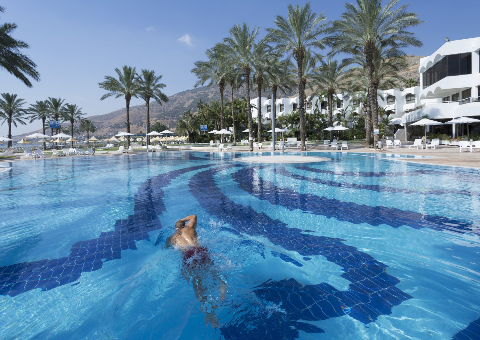 פארק מים חוף גיא בטבריה